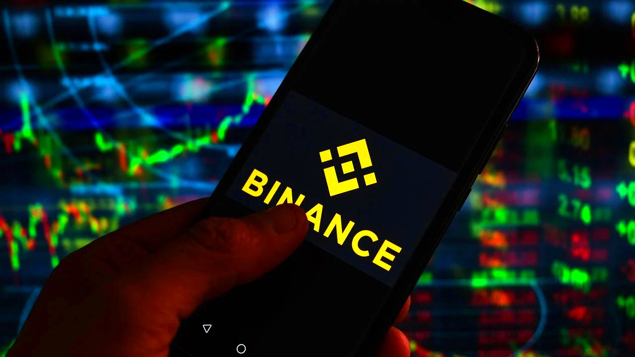 Binance, Bazı Hesapların Para Çekme İşlemlerini Durdurdu!