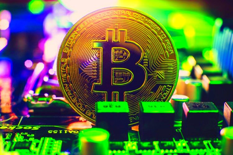 Bitcoin Madenciliği Rekor Kırdı: 10 Ayın En Büyük Kazancı!